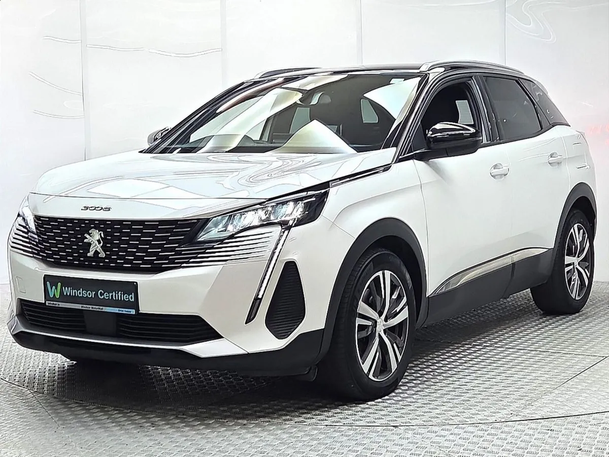Peugeot 3008 SUV, Petrol Hybrid, 2024, White