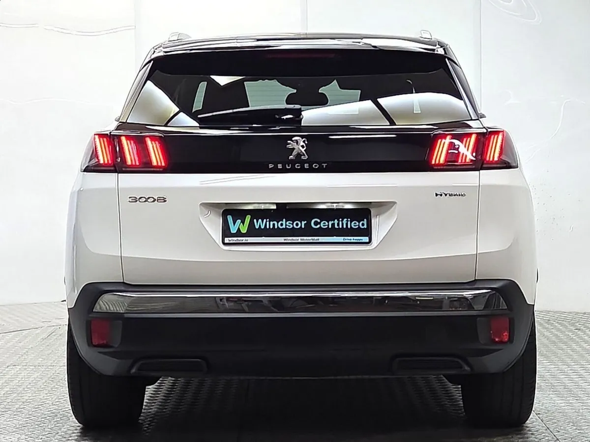 Peugeot 3008 SUV, Petrol Hybrid, 2024, White