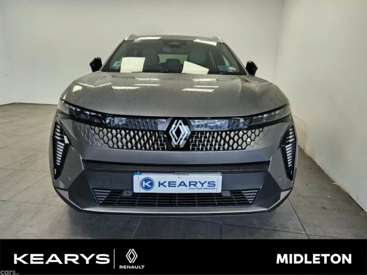 Renault Scenic MPV, Electric, 2026, Grey