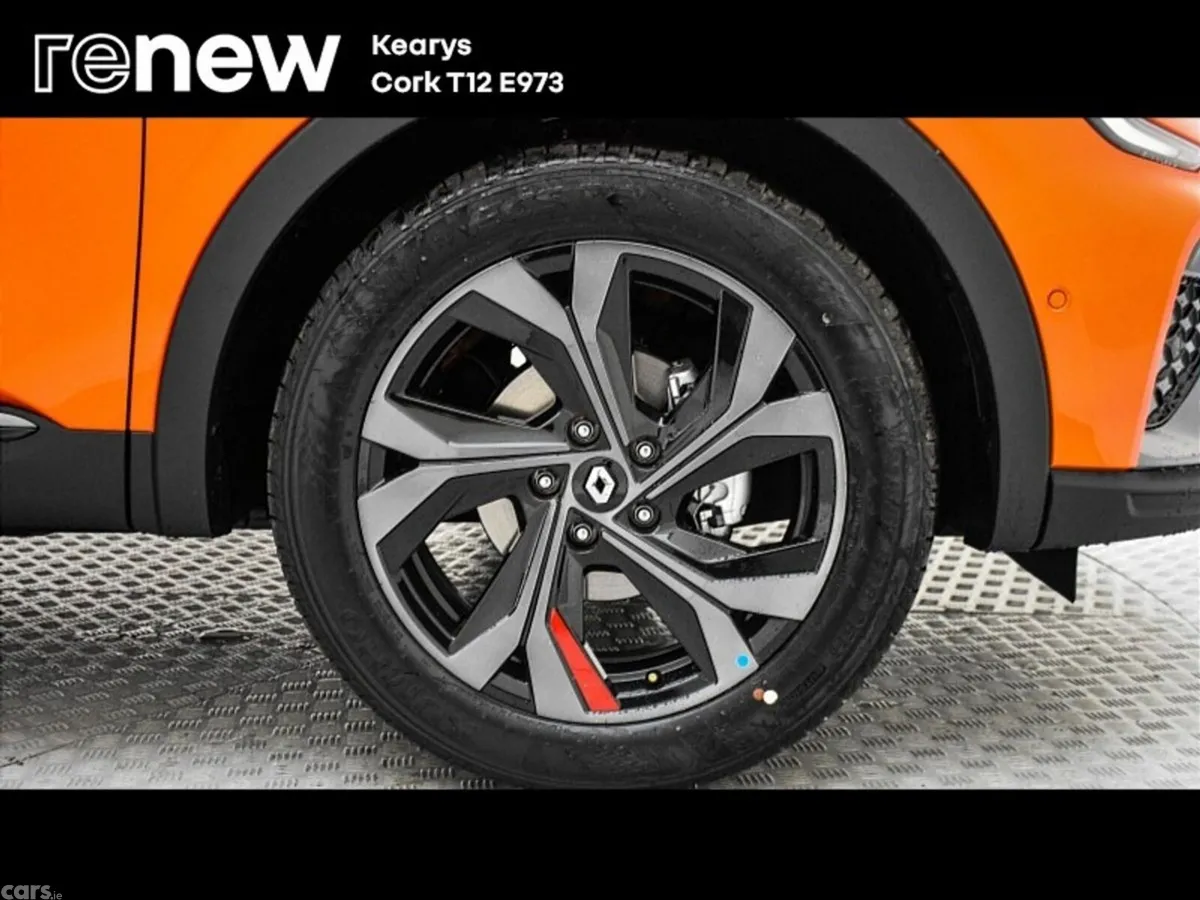 Renault Arkana SUV, Petrol Hybrid, 2021, Orange