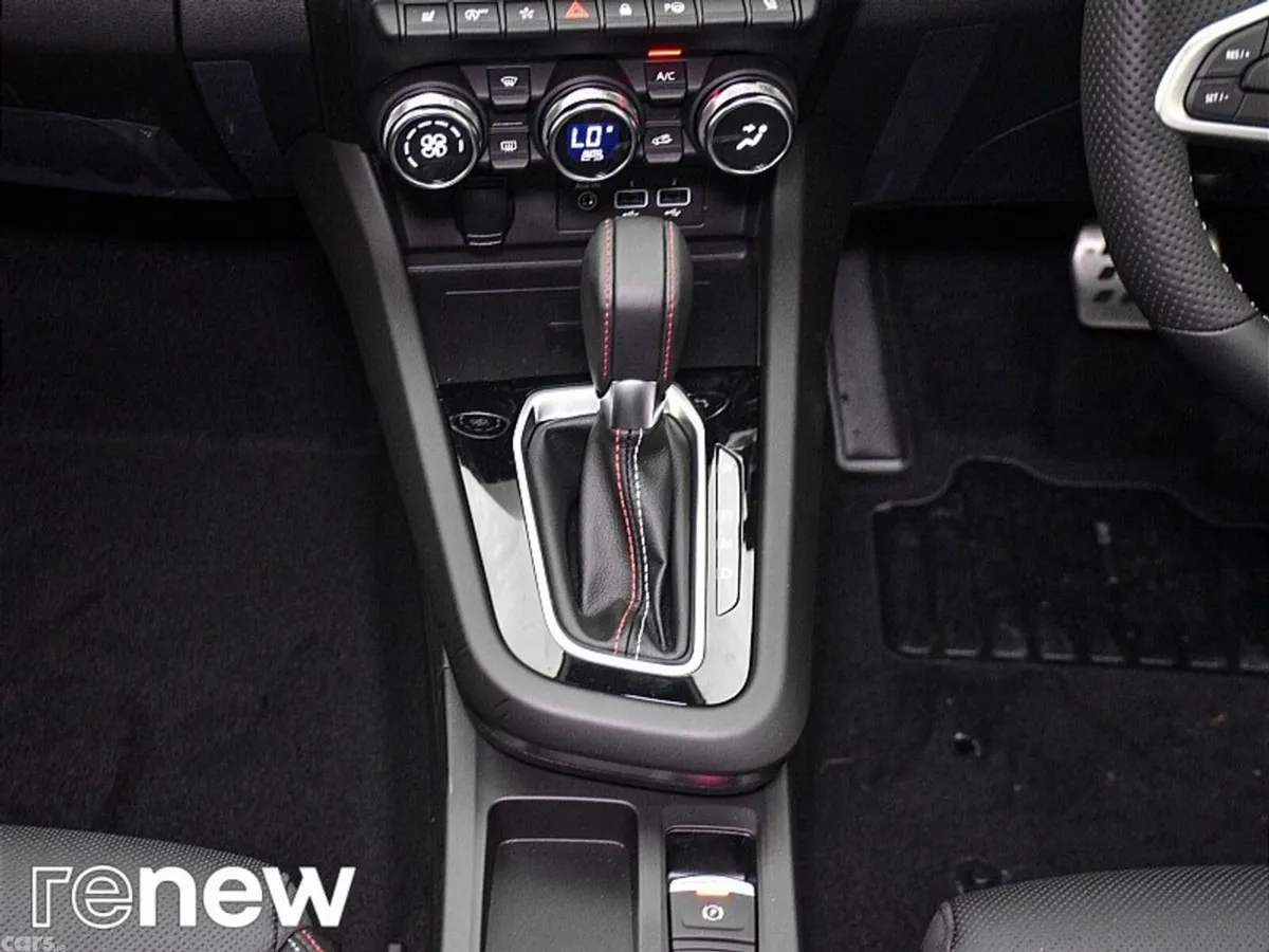 Renault Arkana SUV, Petrol Hybrid, 2021, Orange