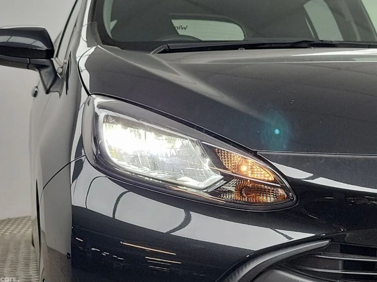 Toyota Aqua Hatchback, Petrol Hybrid, 2022, Black