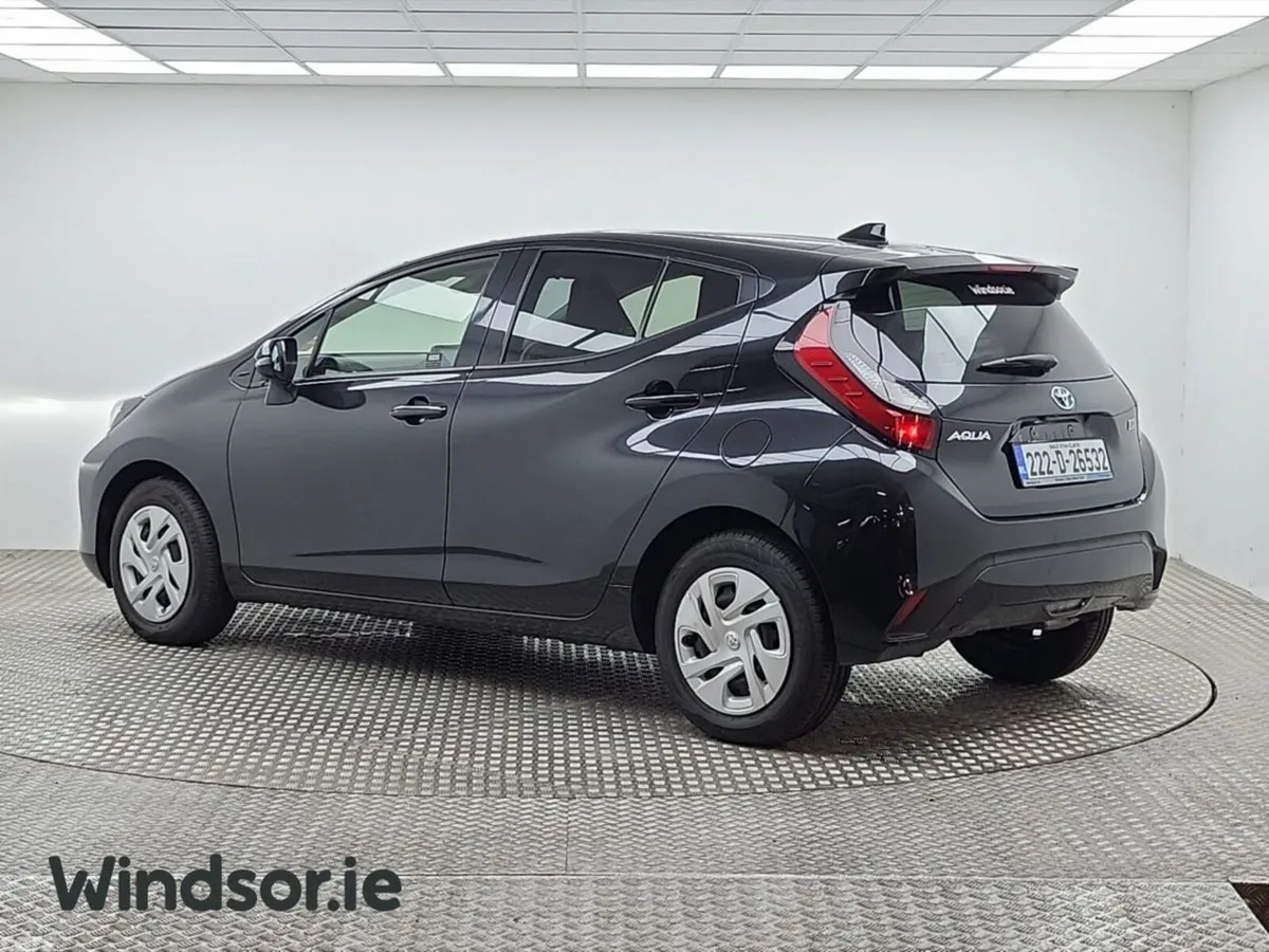 Toyota Aqua Hatchback, Petrol Hybrid, 2022, Black
