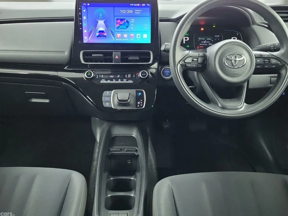 Toyota Aqua Hatchback, Petrol Hybrid, 2022, Black