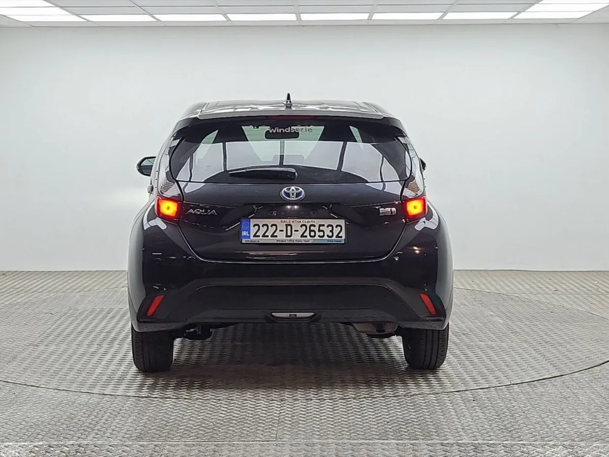 Toyota Aqua Hatchback, Petrol Hybrid, 2022, Black