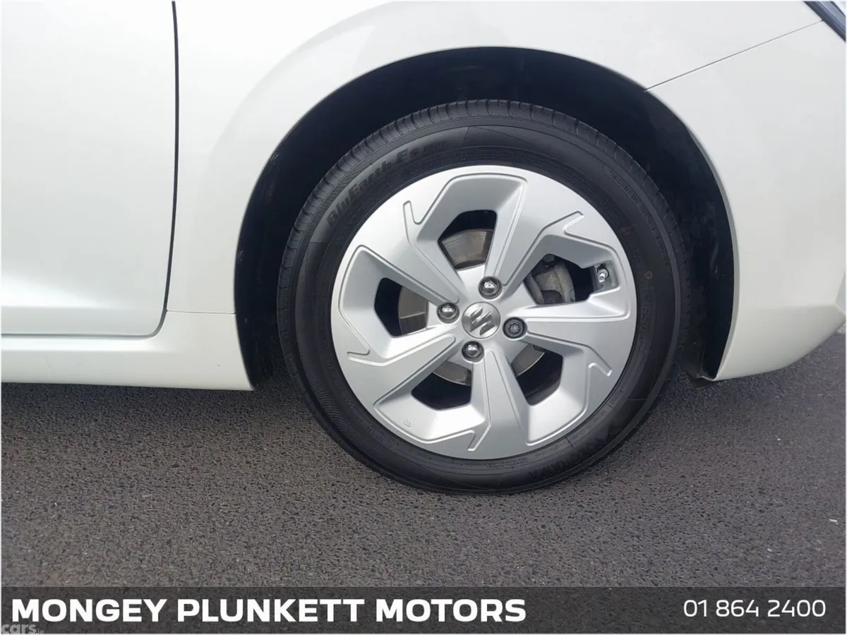 Suzuki Swift Hatchback, Petrol Hybrid, 2026, White