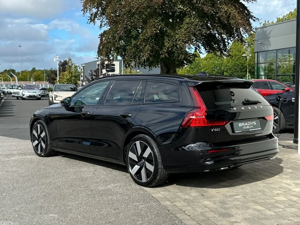 Volvo V60 Estate, Petrol Hybrid, 2026, Black