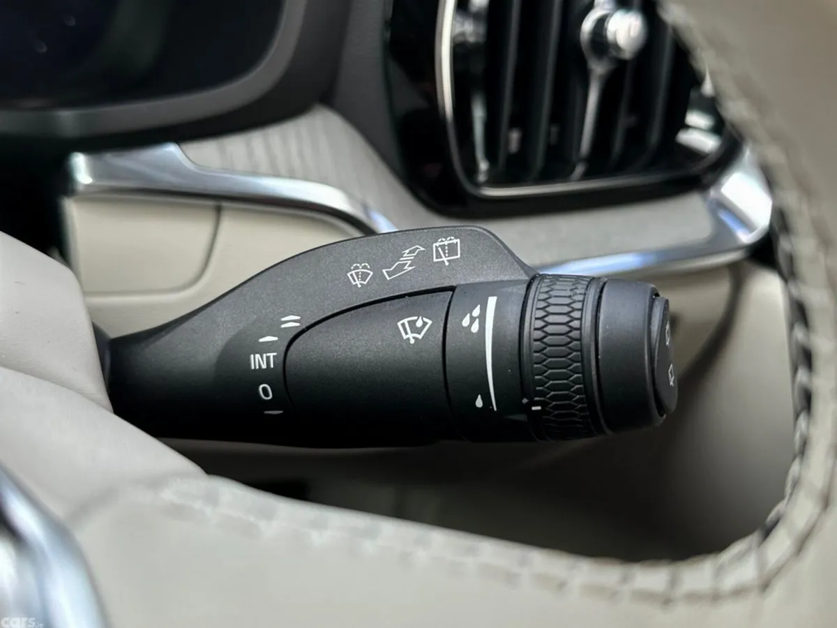 Volvo V60 Estate, Petrol Hybrid, 2026, Black