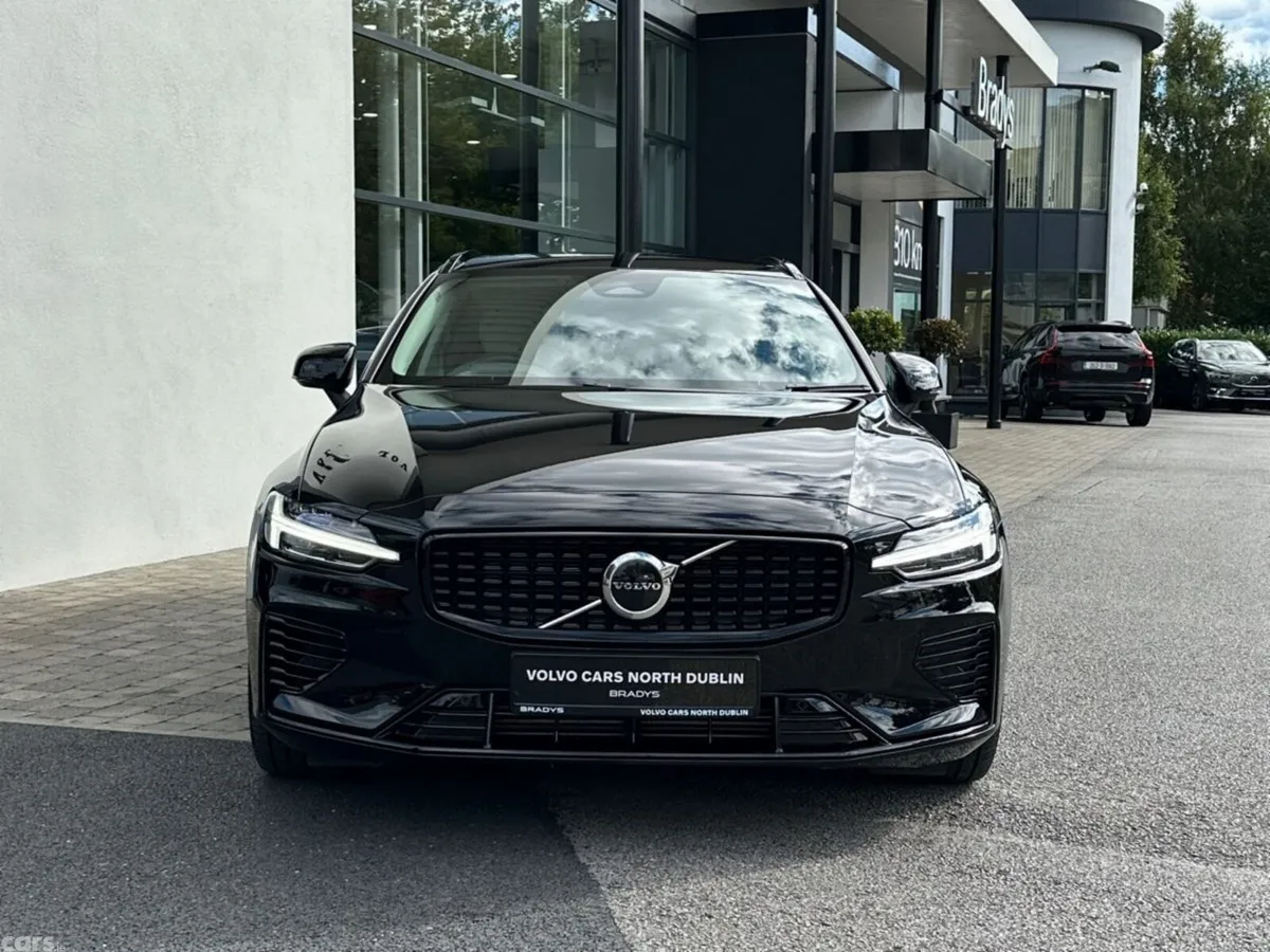Volvo V60 Estate, Petrol Hybrid, 2026, Black