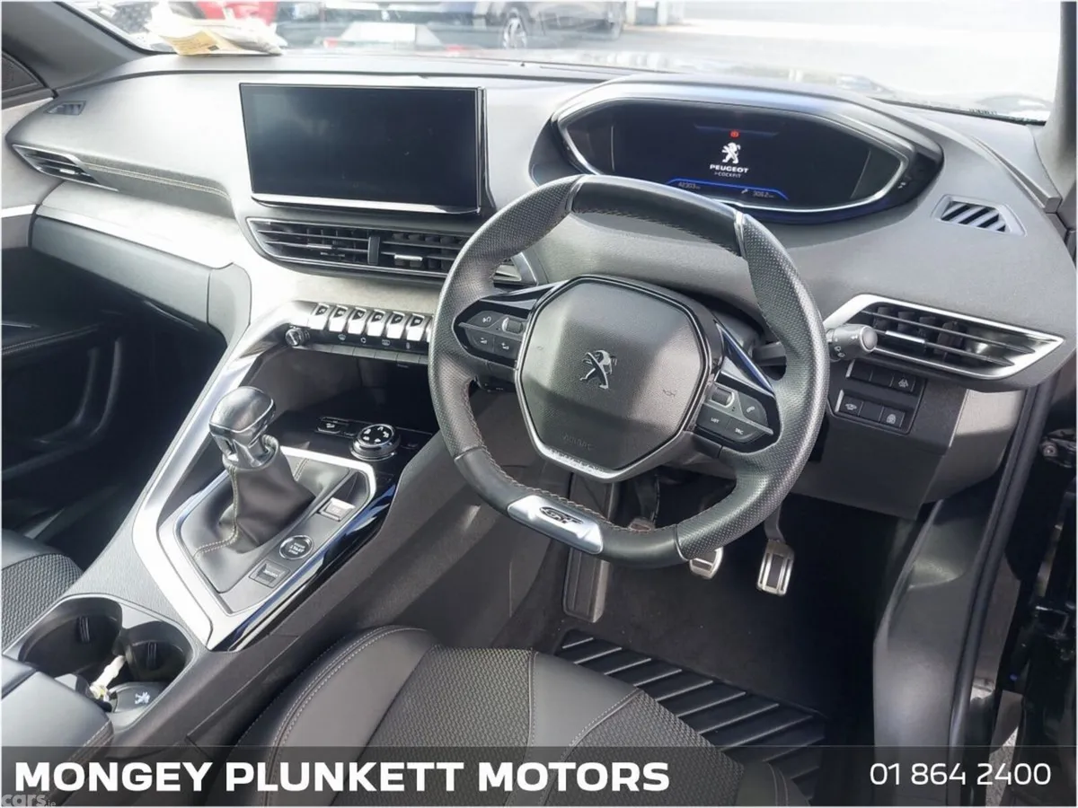 Peugeot 3008 MPV, Petrol, 2023, Black