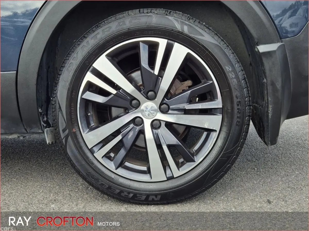Peugeot 5008 MPV, Diesel, 2019, Blue