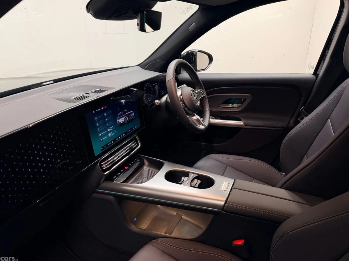 Mercedes-Benz GLB SUV, Petrol Hybrid, 2026, Black