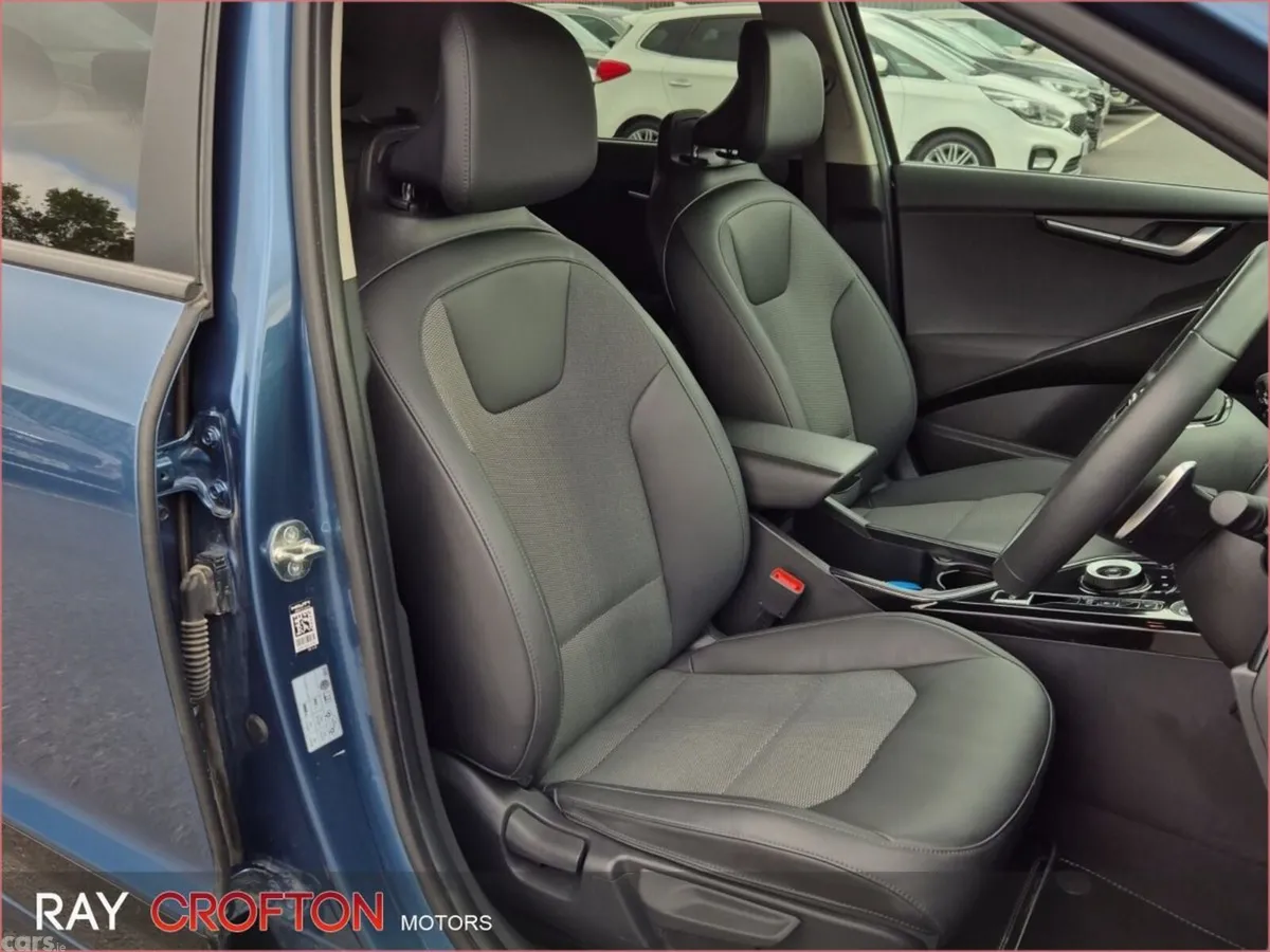Kia e-Niro SUV, Electric, 2023, Blue