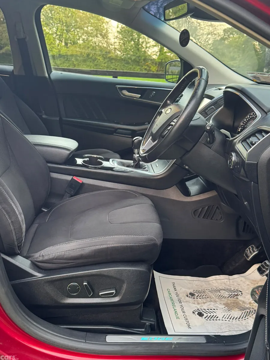 Ford Edge SUV, Diesel, 2017, Red