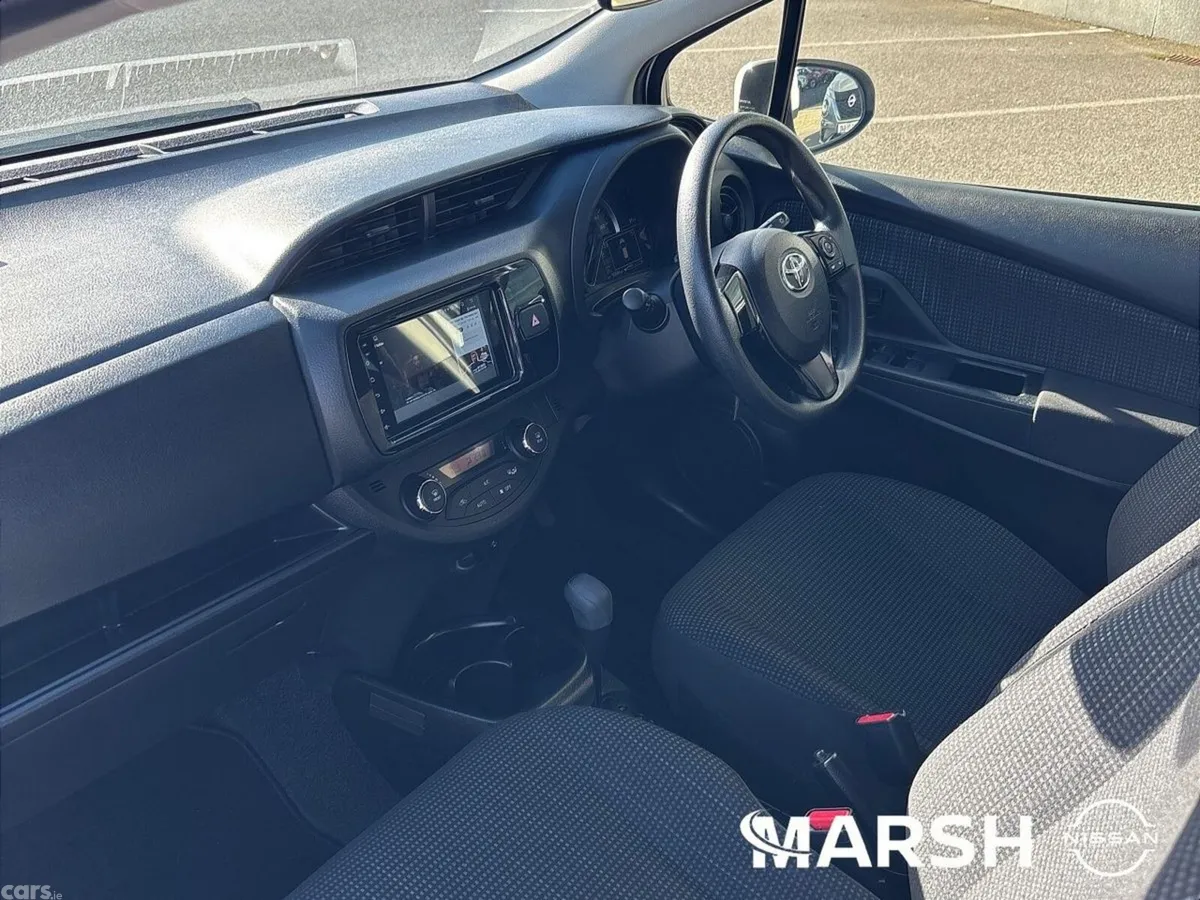 Toyota Vitz Hatchback, Petrol Hybrid, 2019, White