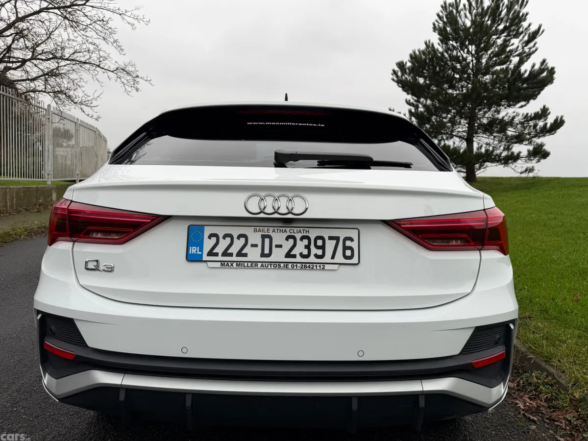 Audi Q3 SUV, Petrol, 2022, White