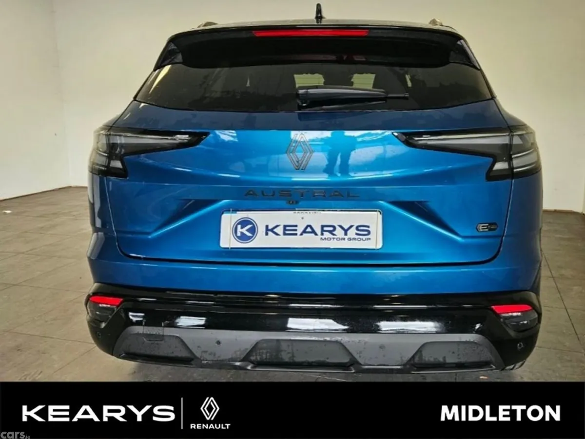 Renault Austral SUV, Petrol Hybrid, 2026, Blue