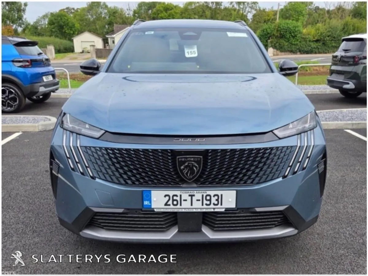 Peugeot 5008 SUV, Petrol, 2026, Blue