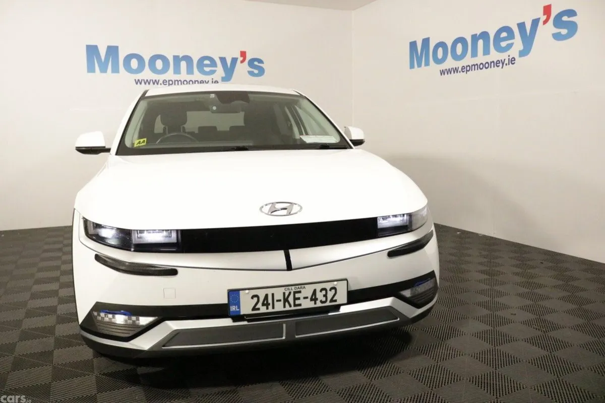 Hyundai IONIQ 5 MPV, Electric, 2024, White