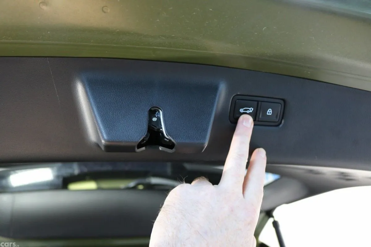 Hyundai Santa Fe SUV, Petrol Plug-in Hybrid, 2025, Green