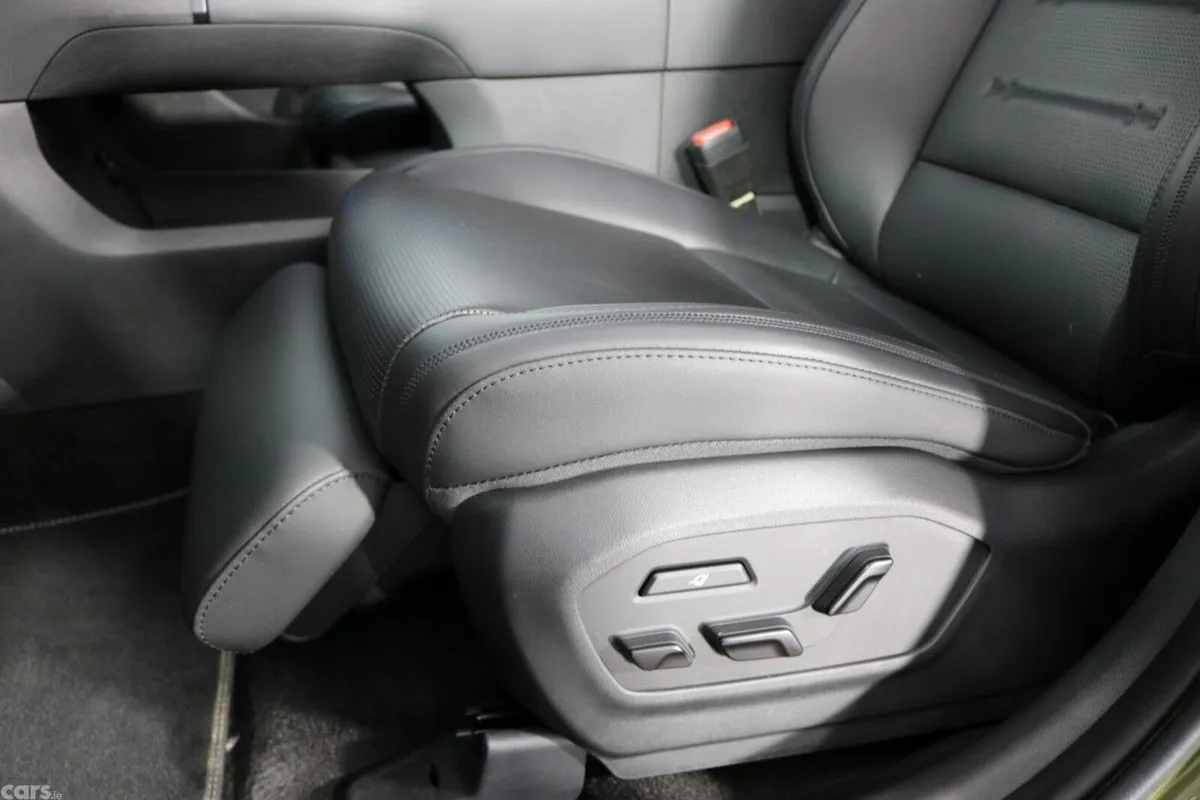 Hyundai Santa Fe SUV, Petrol Plug-in Hybrid, 2025, Green