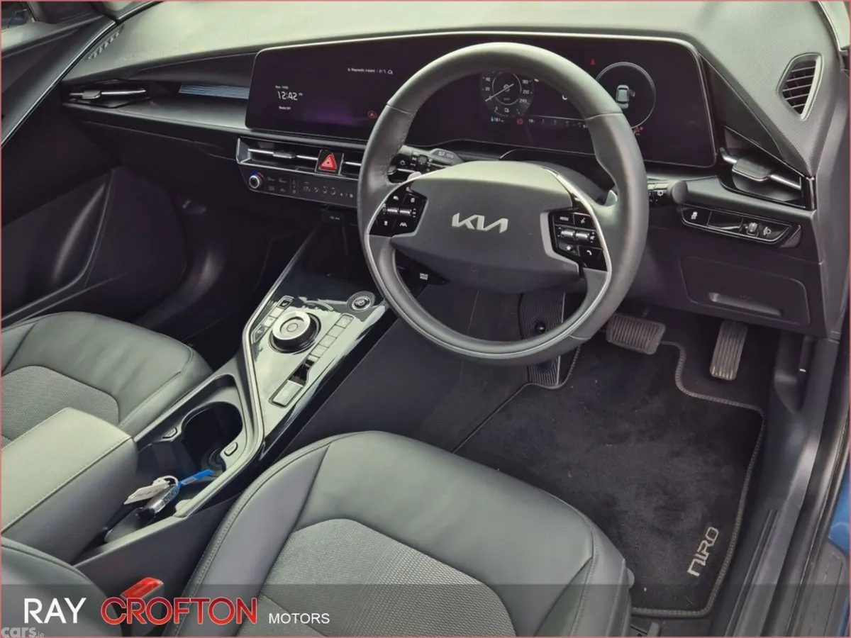 Kia e-Niro SUV, Electric, 2023, Blue