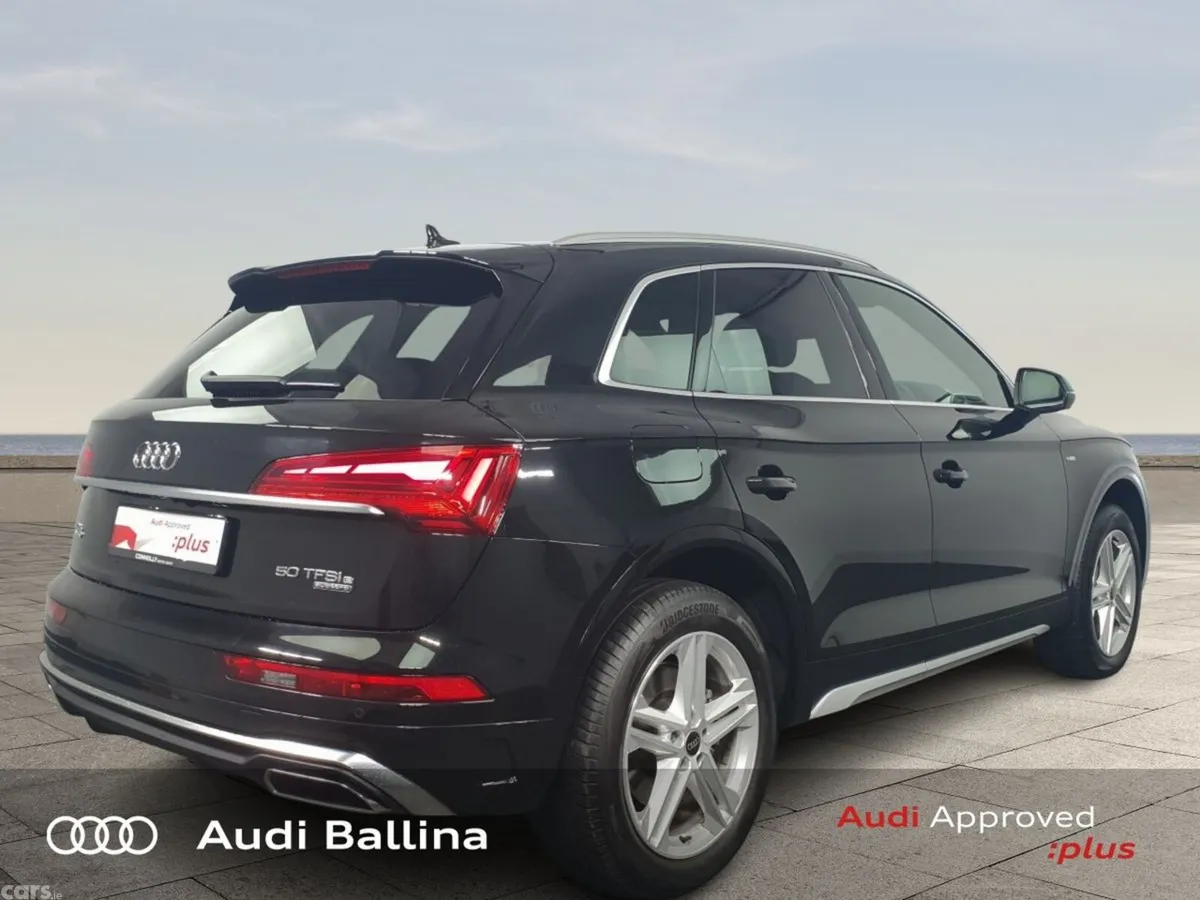 Audi Q5 SUV, Petrol Hybrid, 2023, Black