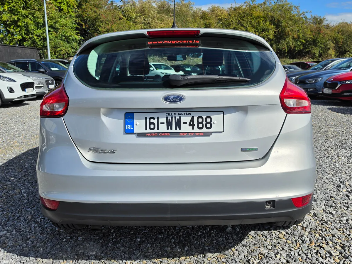 Ford Focus Hatchback, Petrol, 2016, Silver