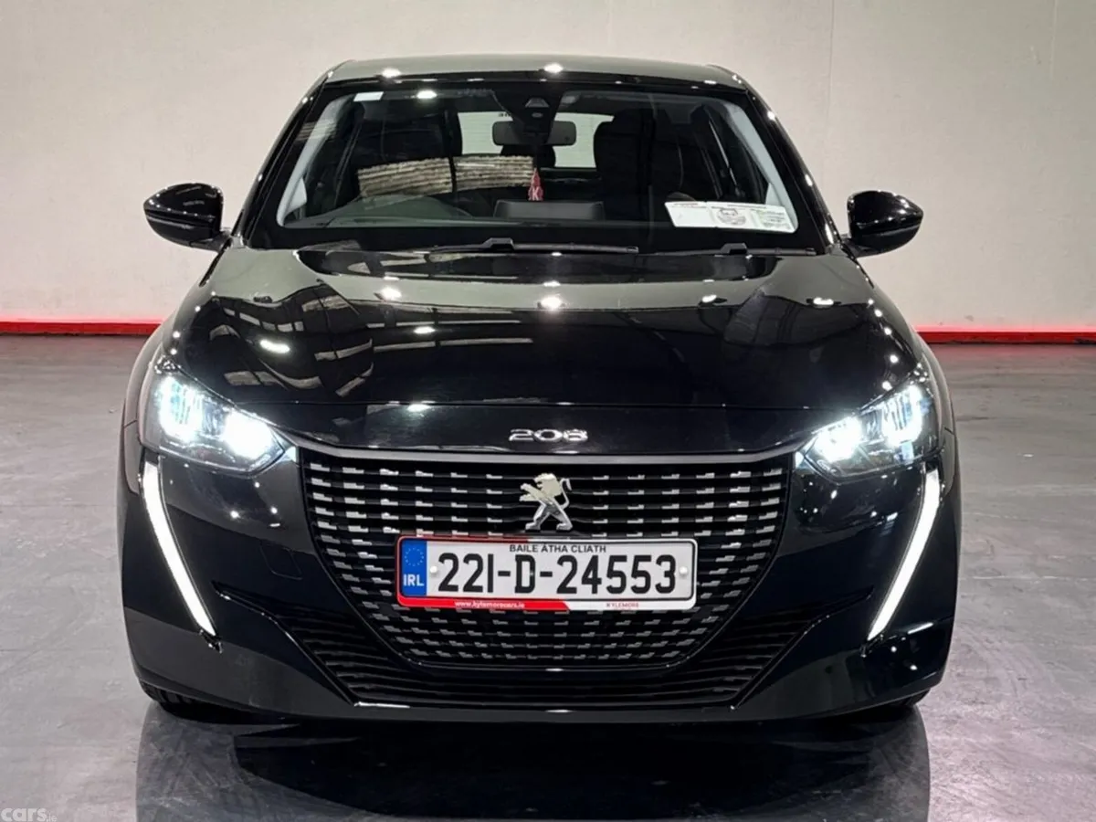 Peugeot 208 Hatchback, Petrol, 2022, Black