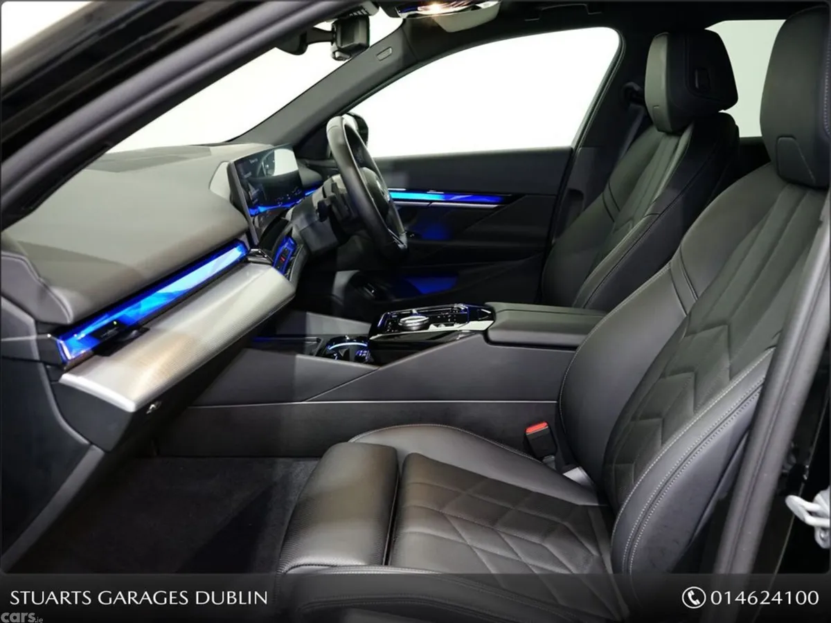 BMW 5-Series Estate, Petrol Plug-in Hybrid, 2025, Black