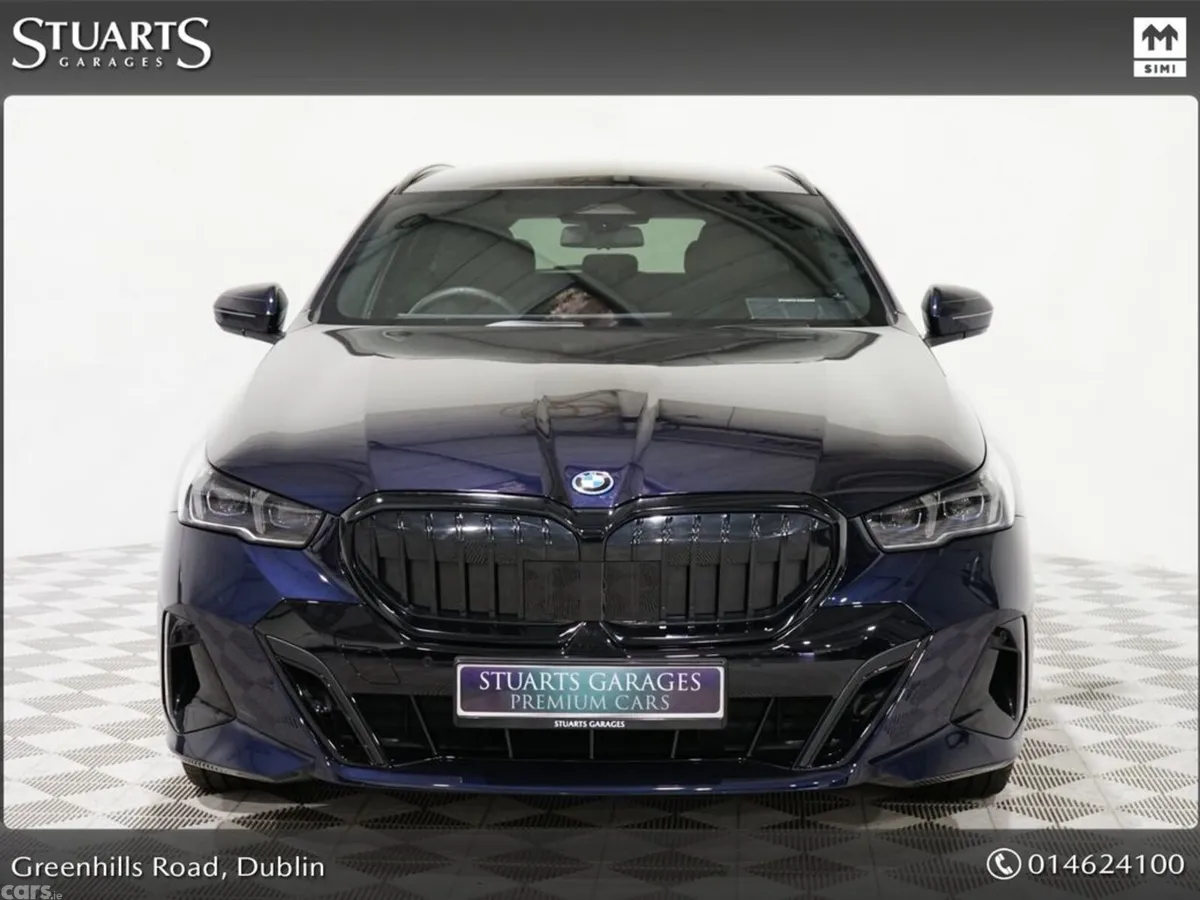 BMW 5-Series Estate, Petrol Plug-in Hybrid, 2025, Black