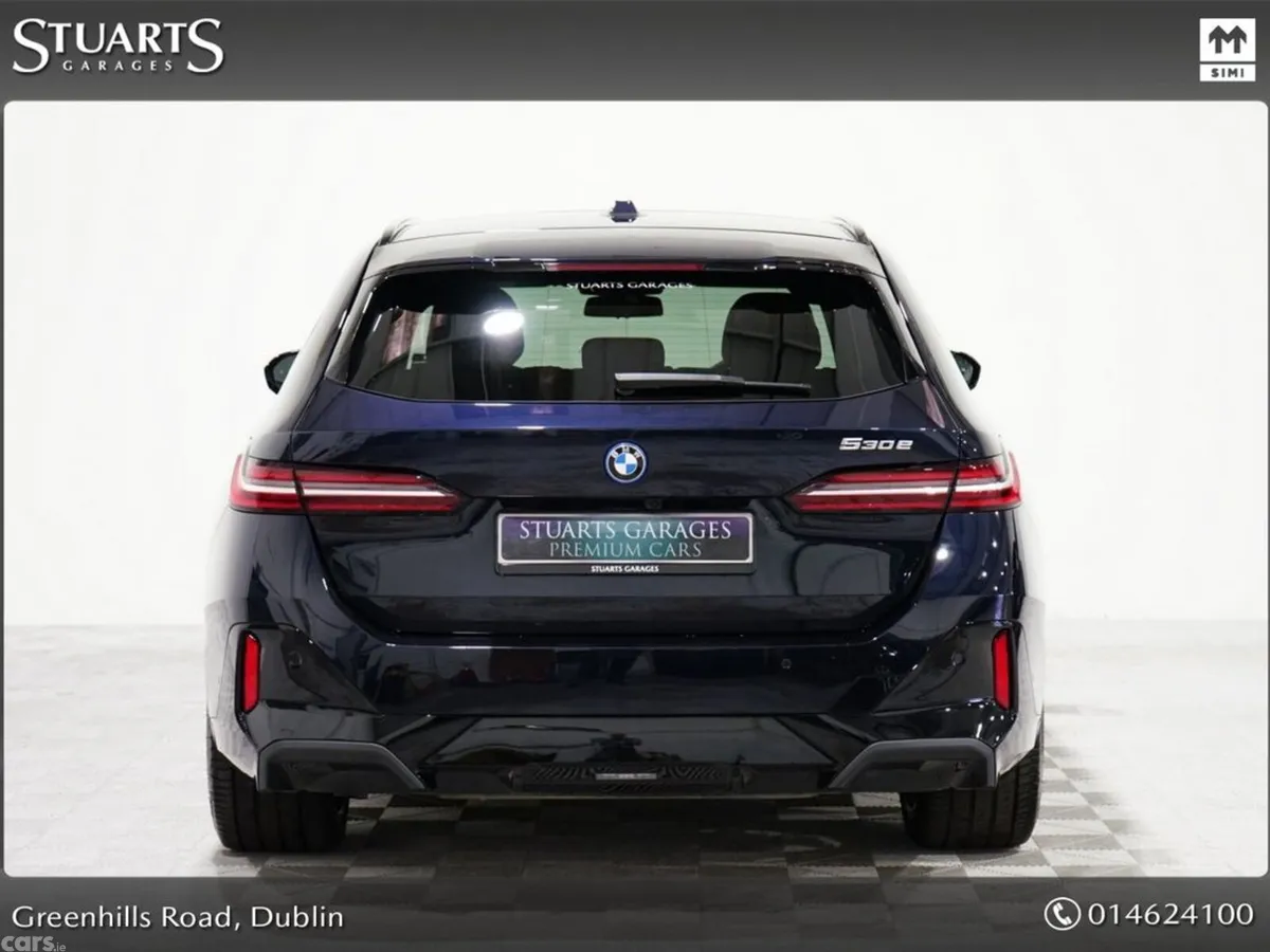 BMW 5-Series Estate, Petrol Plug-in Hybrid, 2025, Black