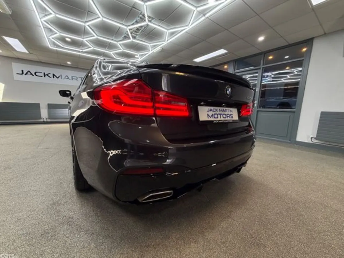 BMW 5-Series Saloon, Petrol Plug-in Hybrid, 2018, Grey