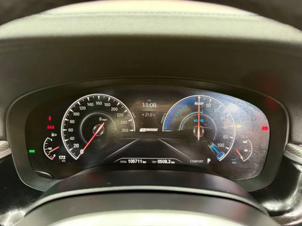 BMW 5-Series Saloon, Petrol Plug-in Hybrid, 2018, Grey
