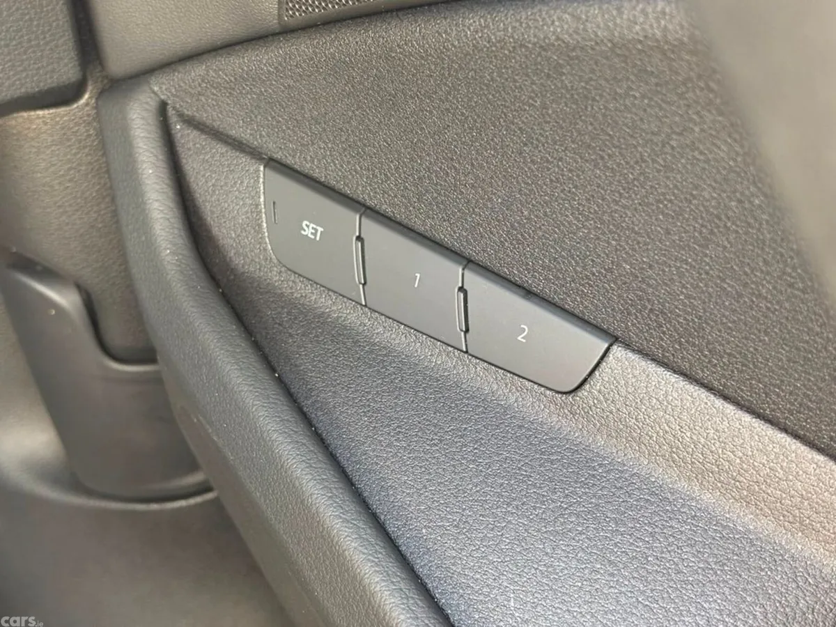 Audi Q8 e-tron Estate, Electric, 2023, Grey