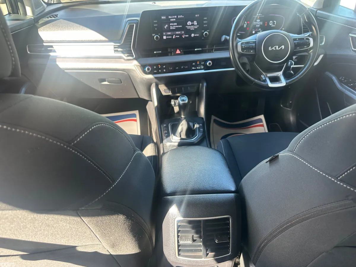 Kia Sportage SUV, Diesel, 2023, Grey