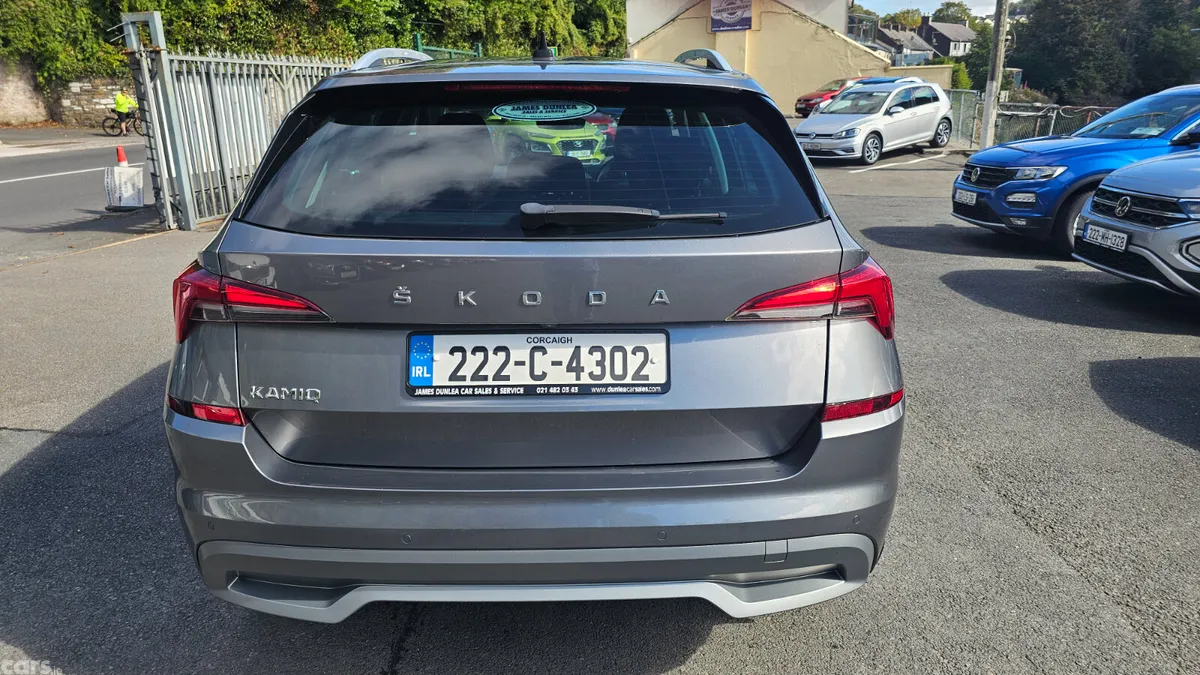 Skoda Kamiq Hatchback, Petrol, 2022, Grey