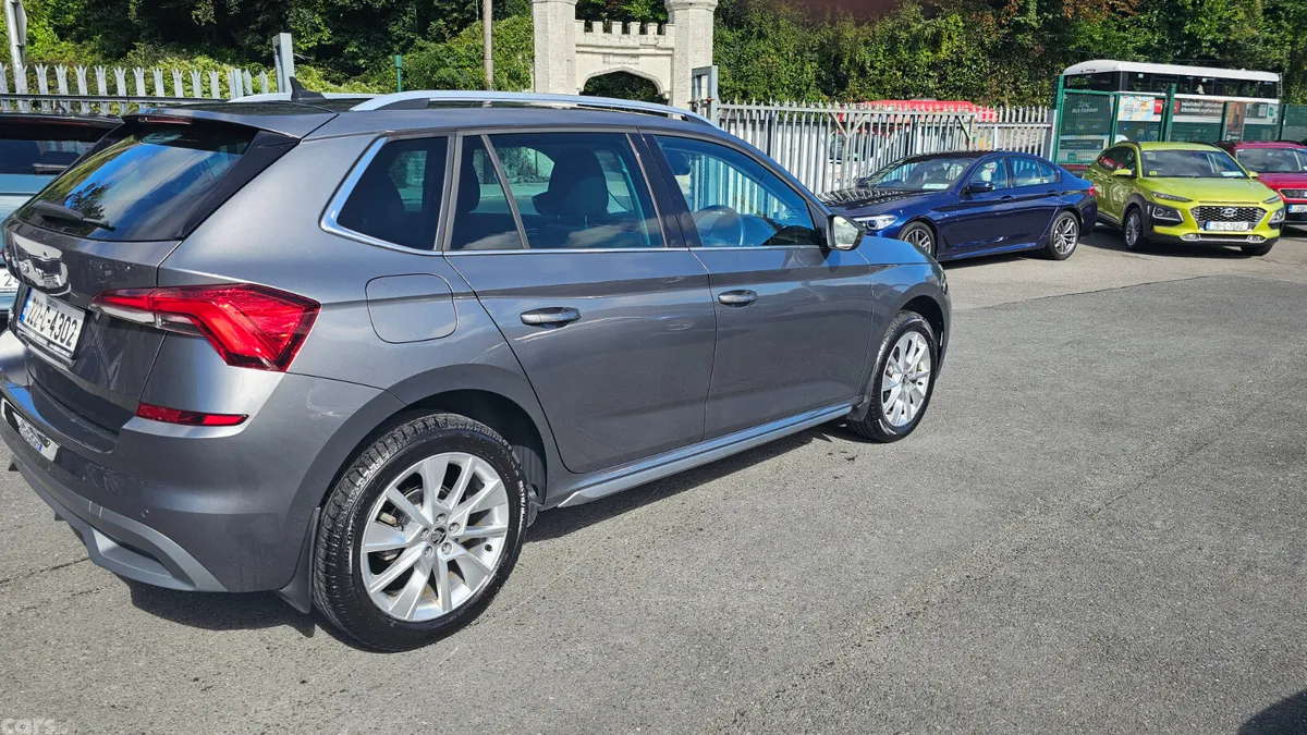 Skoda Kamiq Hatchback, Petrol, 2022, Grey
