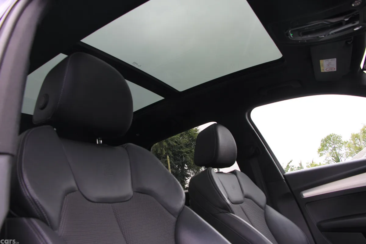 Audi Q5 SUV, Diesel, 2021, Blue