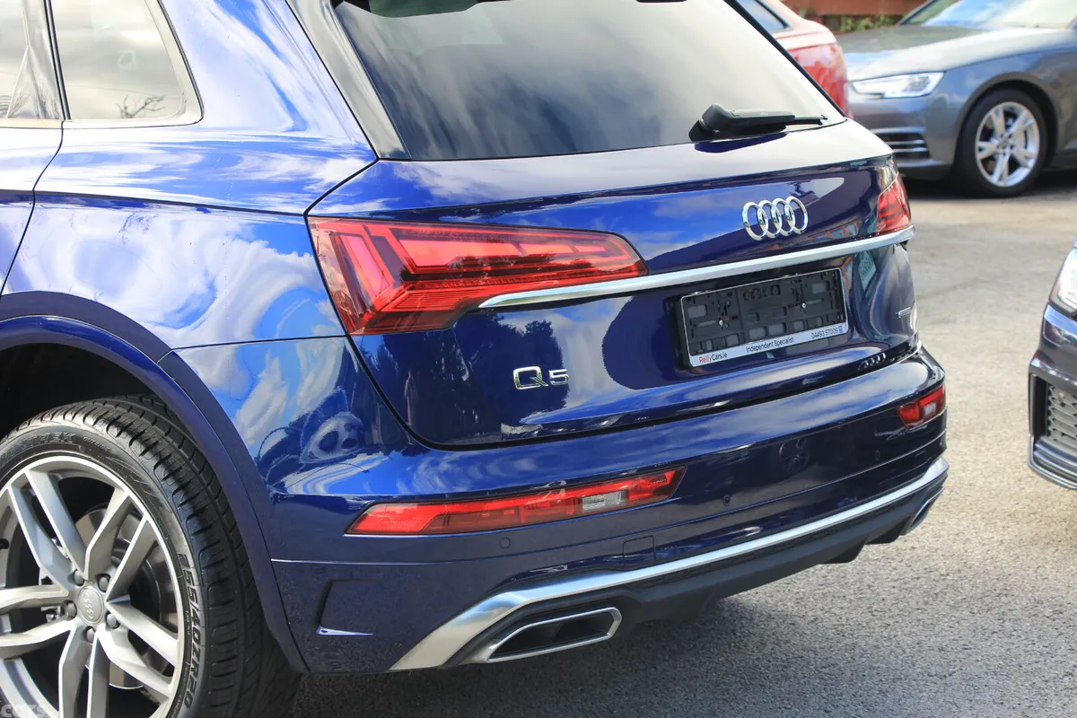 Audi Q5 SUV, Diesel, 2021, Blue