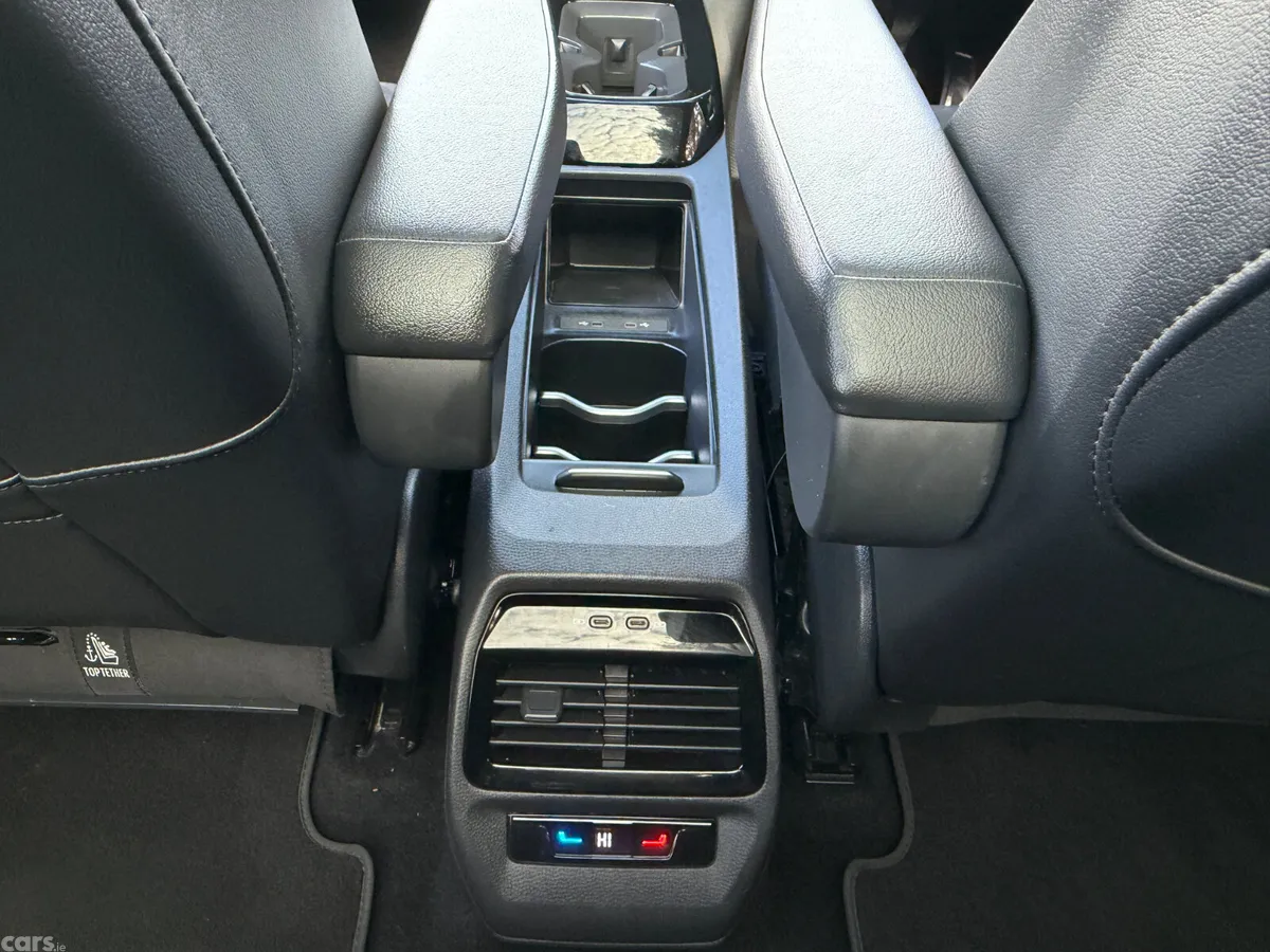 Volkswagen ID.4 Estate, Electric, 2023, White