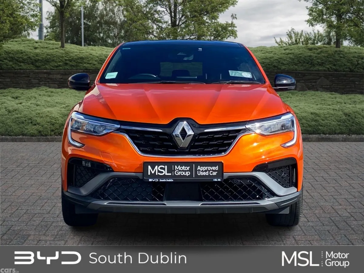 Renault Arkana Hatchback, Petrol, 2023, Orange