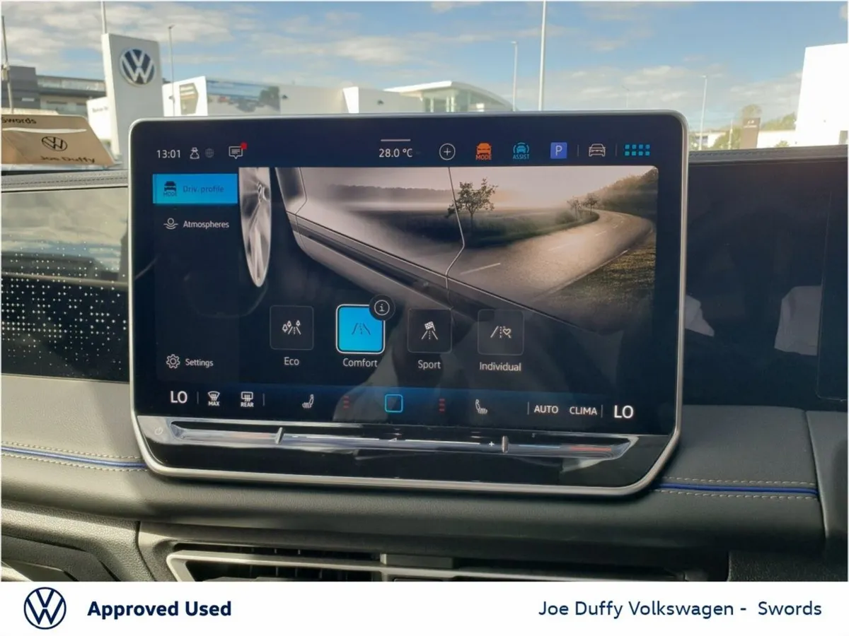 Volkswagen Tiguan SUV, Petrol Plug-in Hybrid, 2025, Black