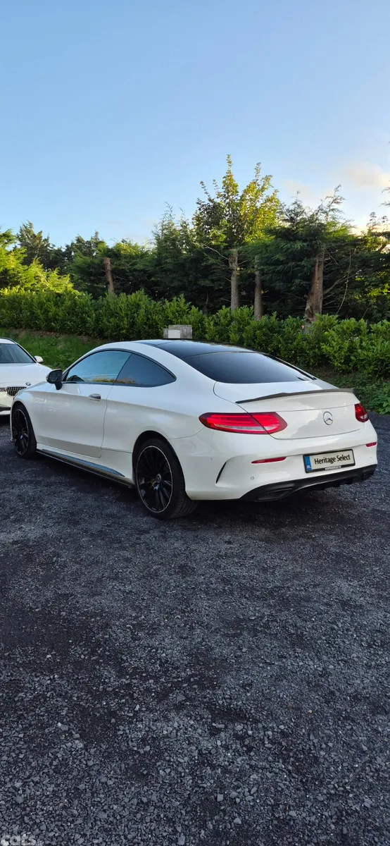 Mercedes-Benz C-Class Coupe, Diesel, 2017, White