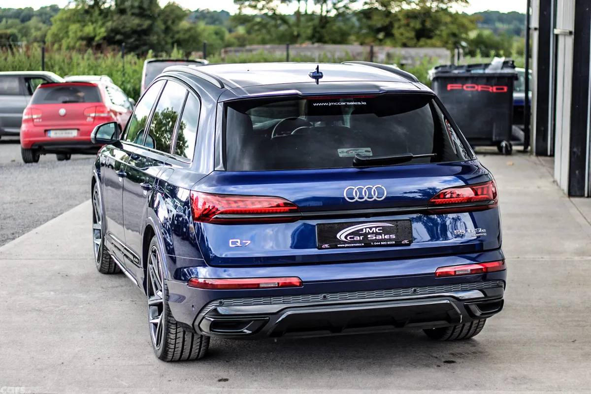 Audi Q7 SUV, Petrol Plug-in Hybrid, 2023, Blue