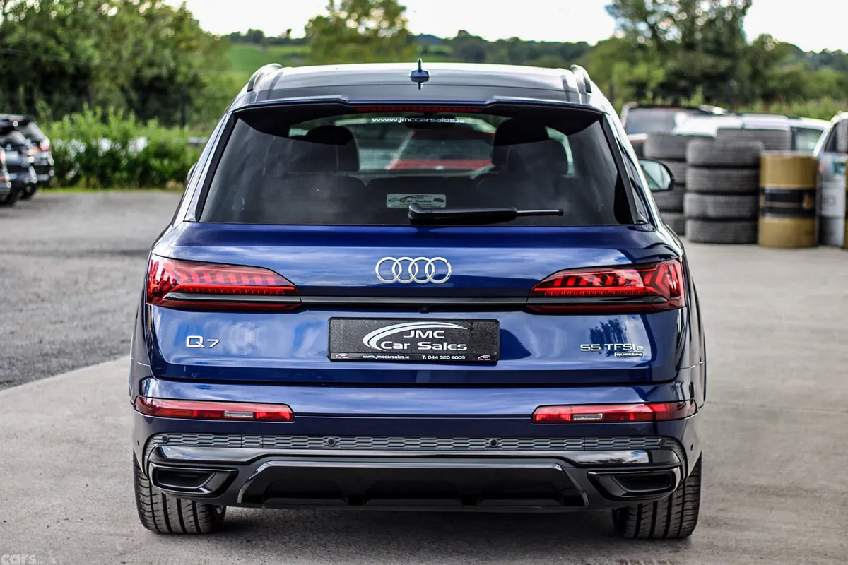 Audi Q7 SUV, Petrol Plug-in Hybrid, 2023, Blue