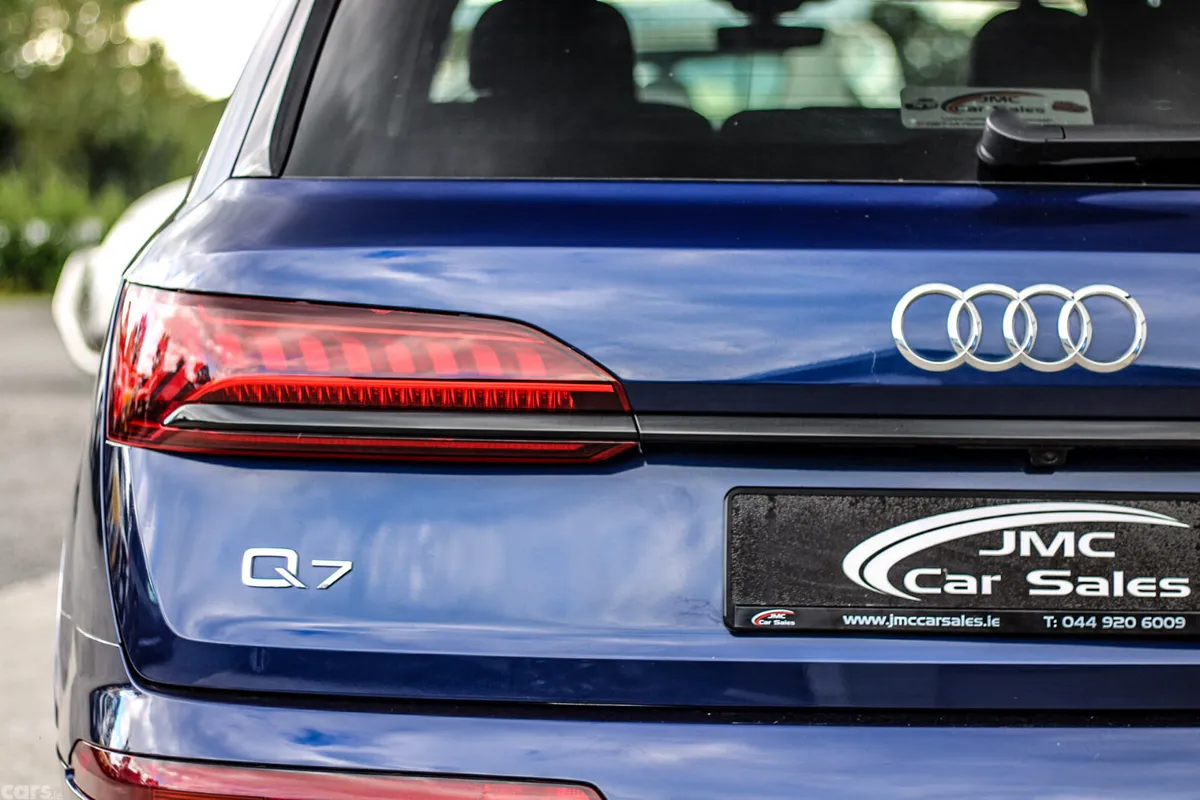 Audi Q7 SUV, Petrol Plug-in Hybrid, 2023, Blue