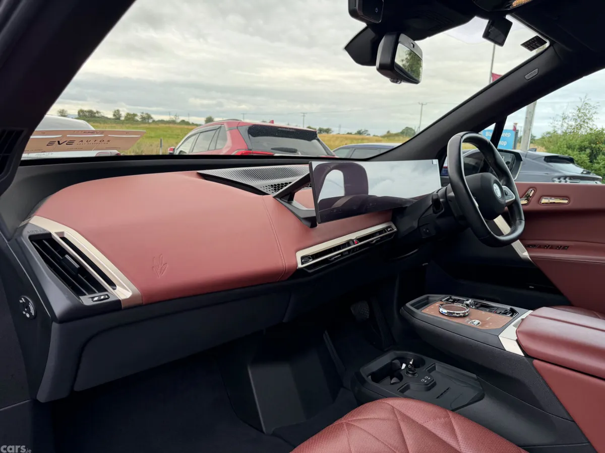 BMW iX Estate, Electric, 2022, Black