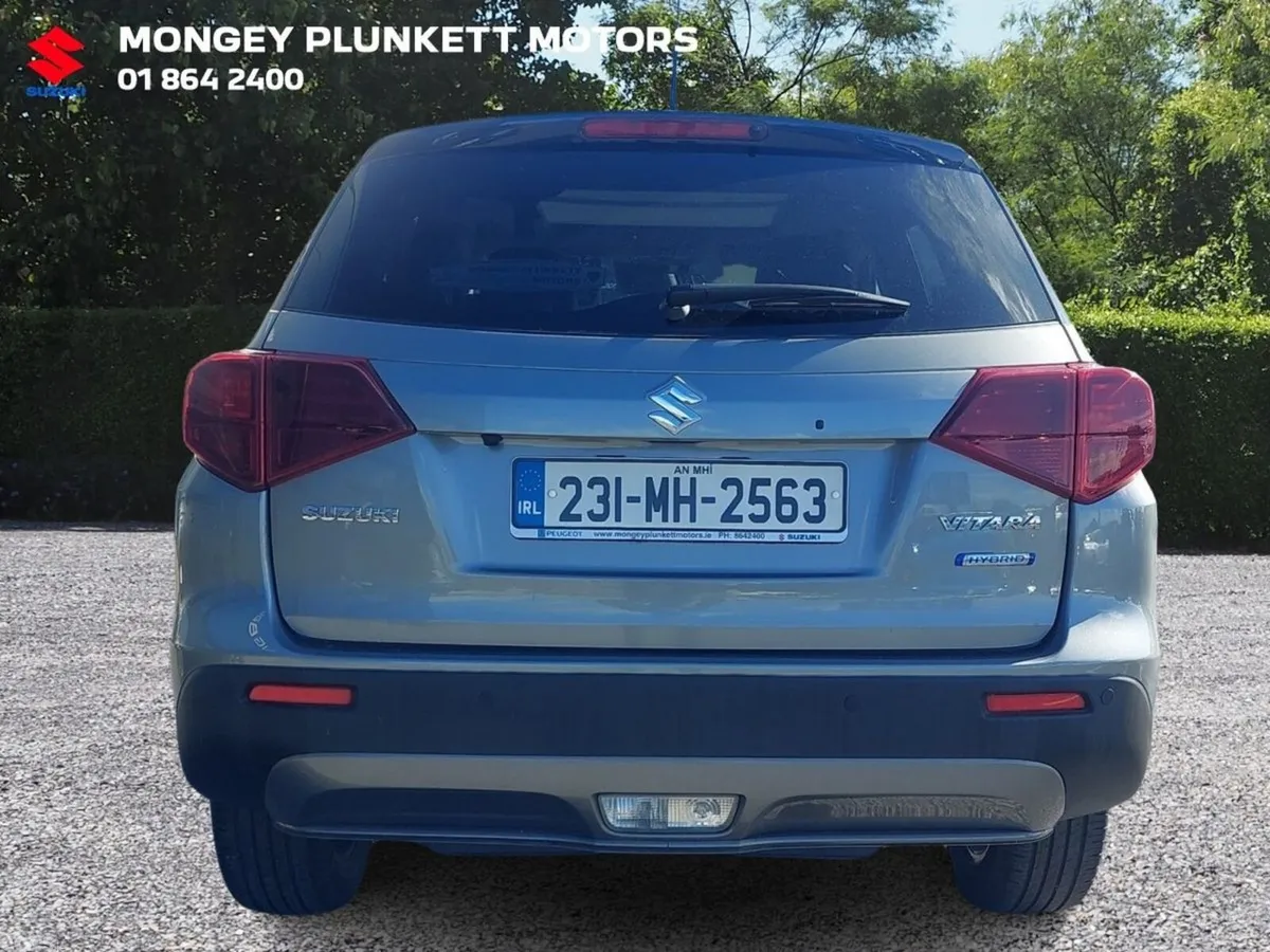 Suzuki Vitara SUV, Petrol, 2023, Grey