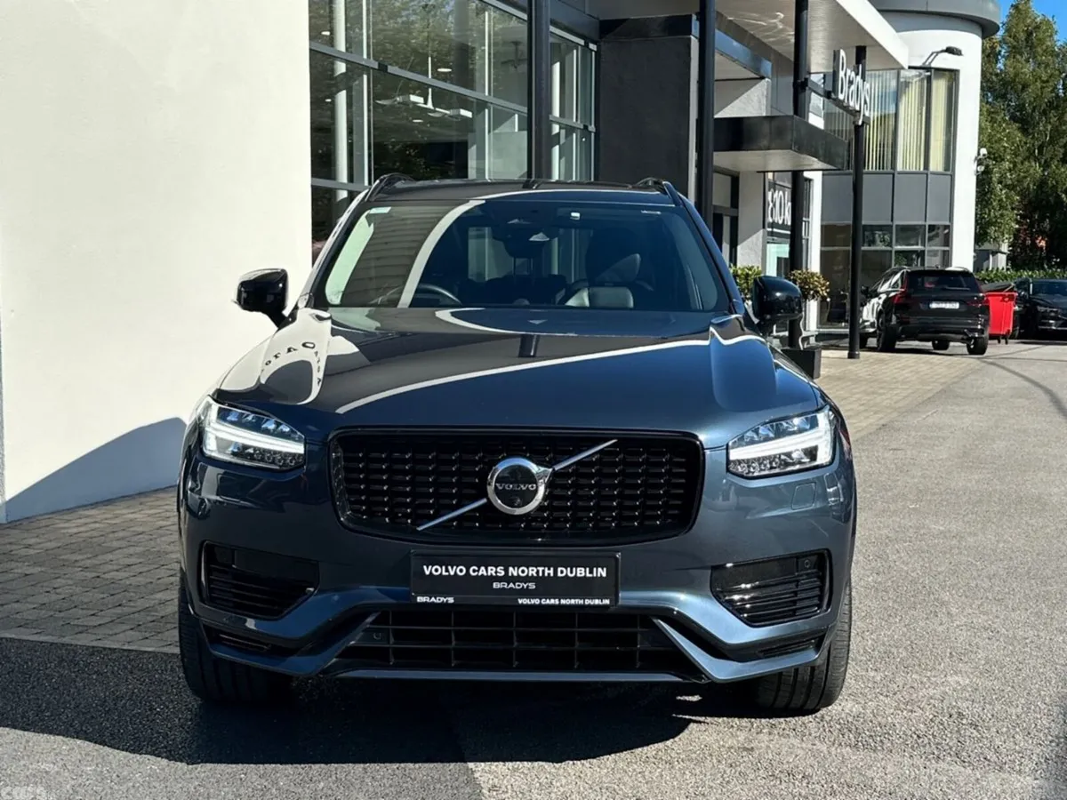 Volvo XC90 SUV, Petrol Plug-in Hybrid, 2023, Blue